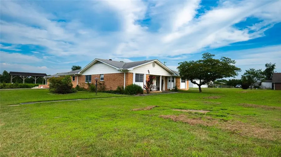 4301 N 2nd Street, Rogers, AR 72756 - #3