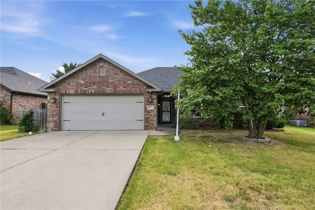 6011 S 38th Street, Rogers, AR 72758 - #1