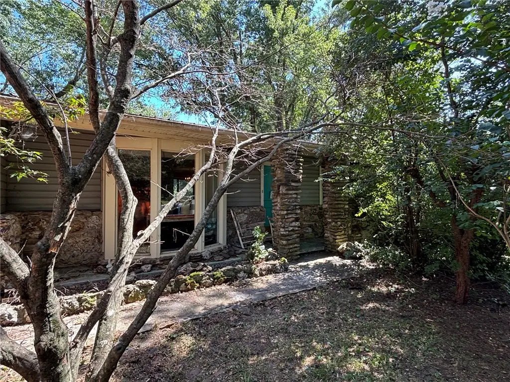 1406 W Court, Harrison, AR 72601 - #1