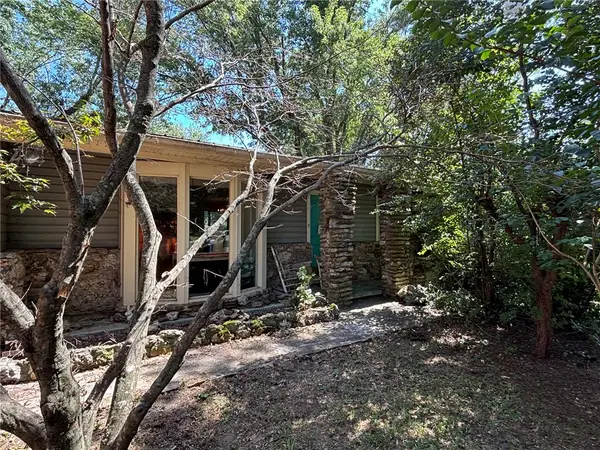 1406 W Court, Harrison, AR 72601