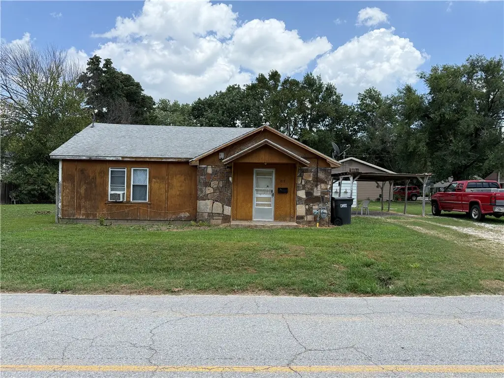 817 Crutcher Street, Springdale, AR 72764 - #1