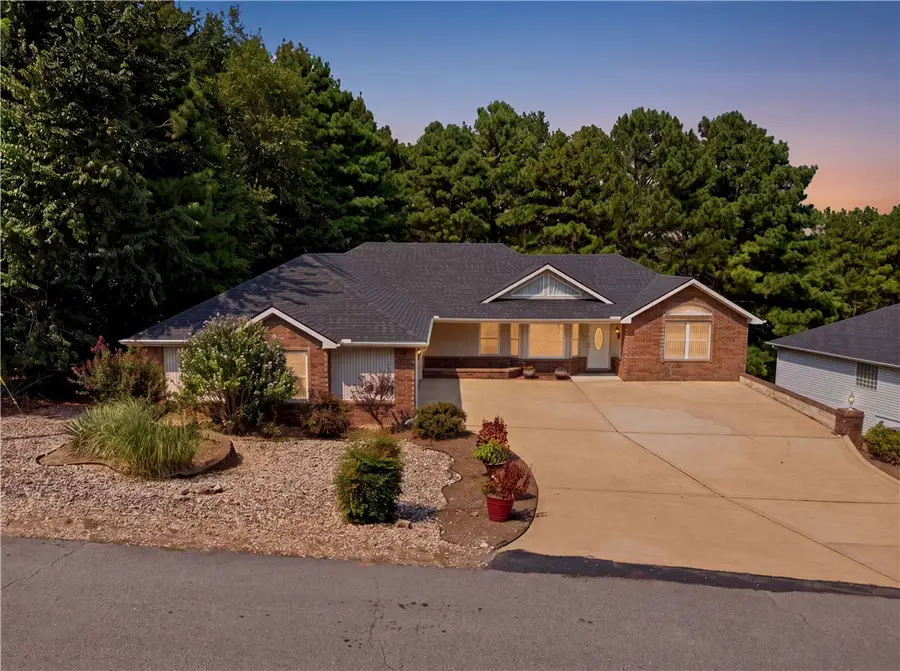 69 Mckenzie Drive, Bella Vista, AR 72715 - #2