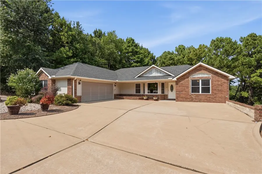 69 Mckenzie Drive, Bella Vista, AR 72715 - #3