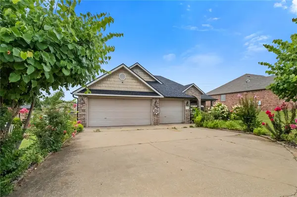 3242 Glenbrook Loop, Springdale, AR 72764