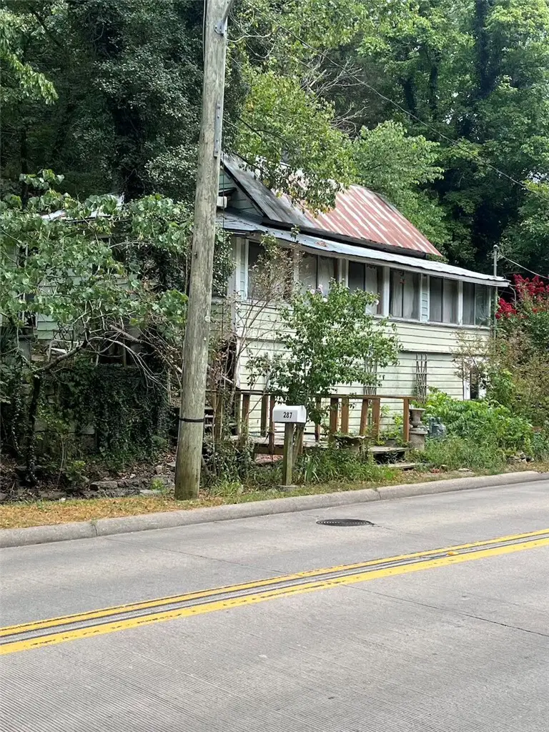 287 N Main Street, Eureka Springs, AR 72632 - #1