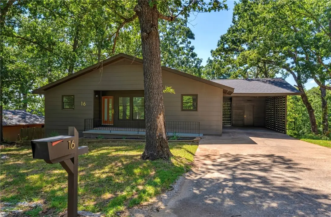 16 Stretford Drive, Bella Vista, AR 72714 - #1