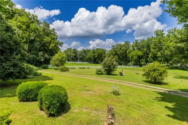 17339 W Highway 102, Decatur, AR 72722