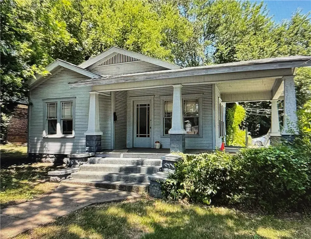 800 W Main Street, Clarksville, AR 72830 - #1