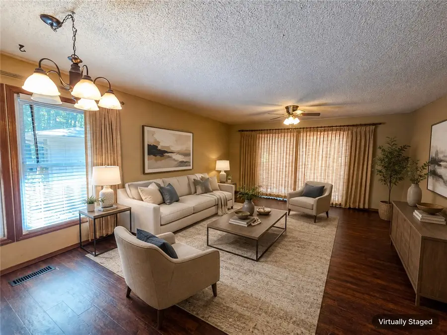 6 Melissa Lane, Bella Vista, AR 72715 - #3