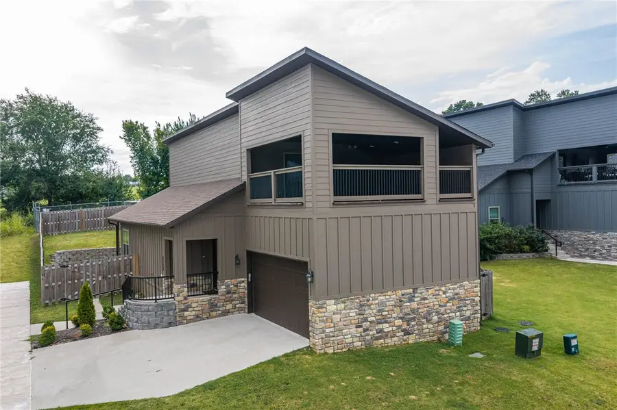 2123 Dani Lane, Fayetteville, AR 72704 - #2