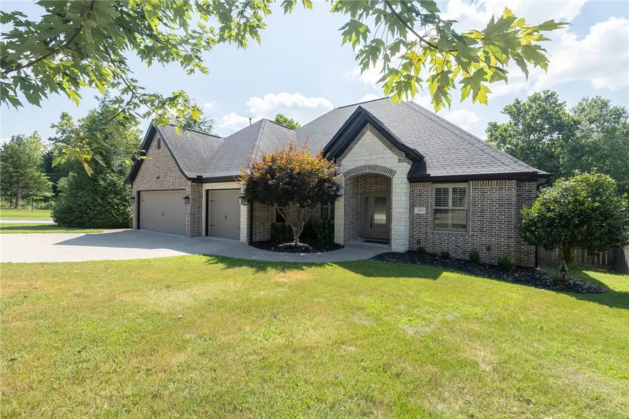 1801 N Candleshoe Drive, Fayetteville, AR 72701 - #2