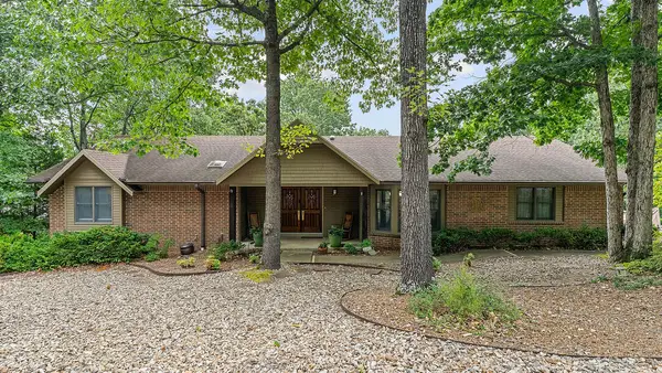 1 Rockford Lane, Bella Vista, AR 72715