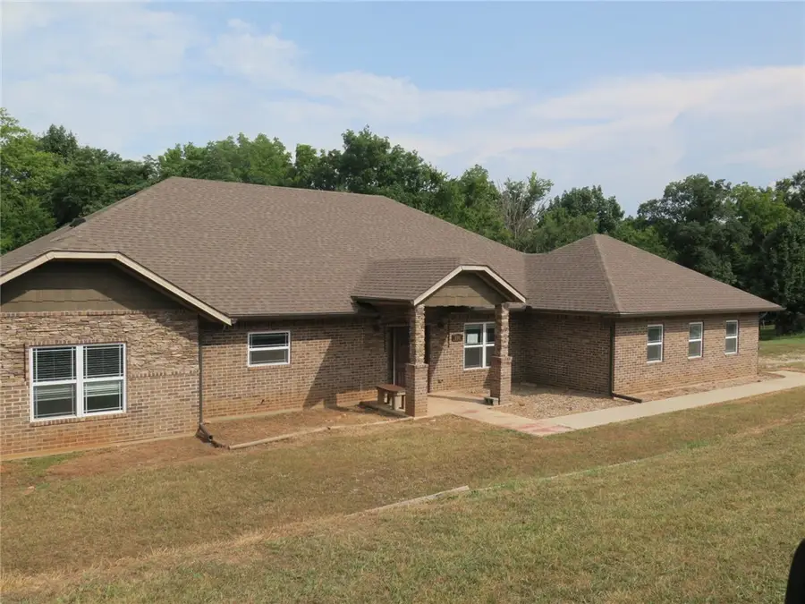 846 James Place, West Fork, AR 72774 - #3