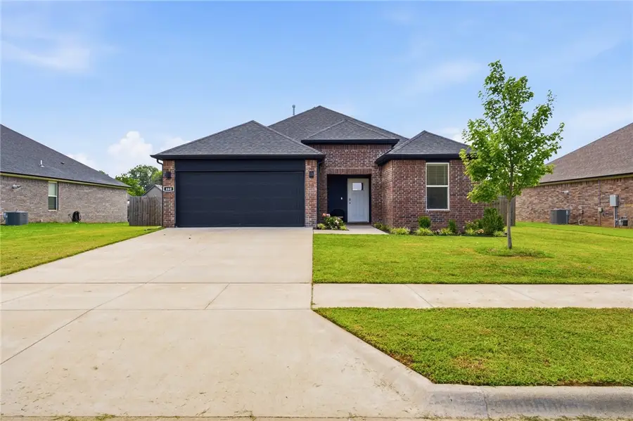 460 N Goose Xing, Farmington, AR 72730 - #2
