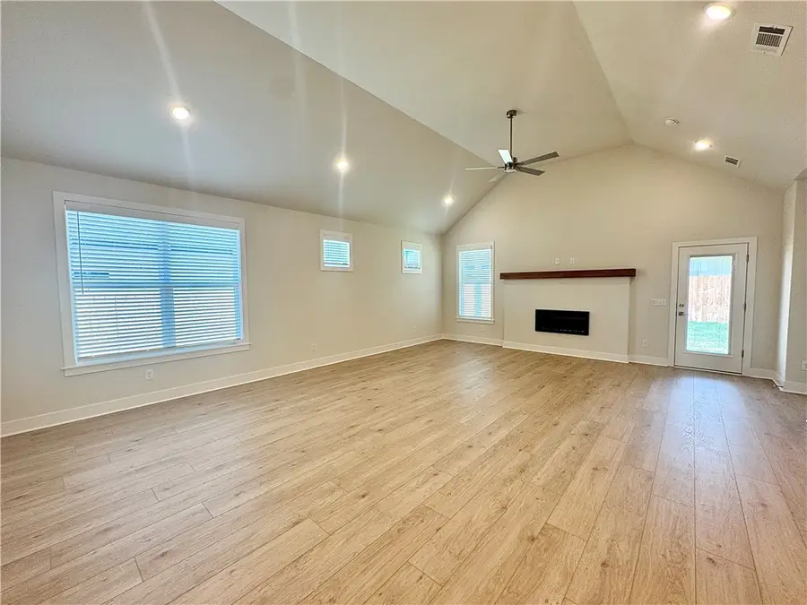 416 S Calico Avenue, Fayetteville, AR 72704 - #3
