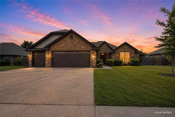 12504 Barranger Drive, Fayetteville, AR 72730