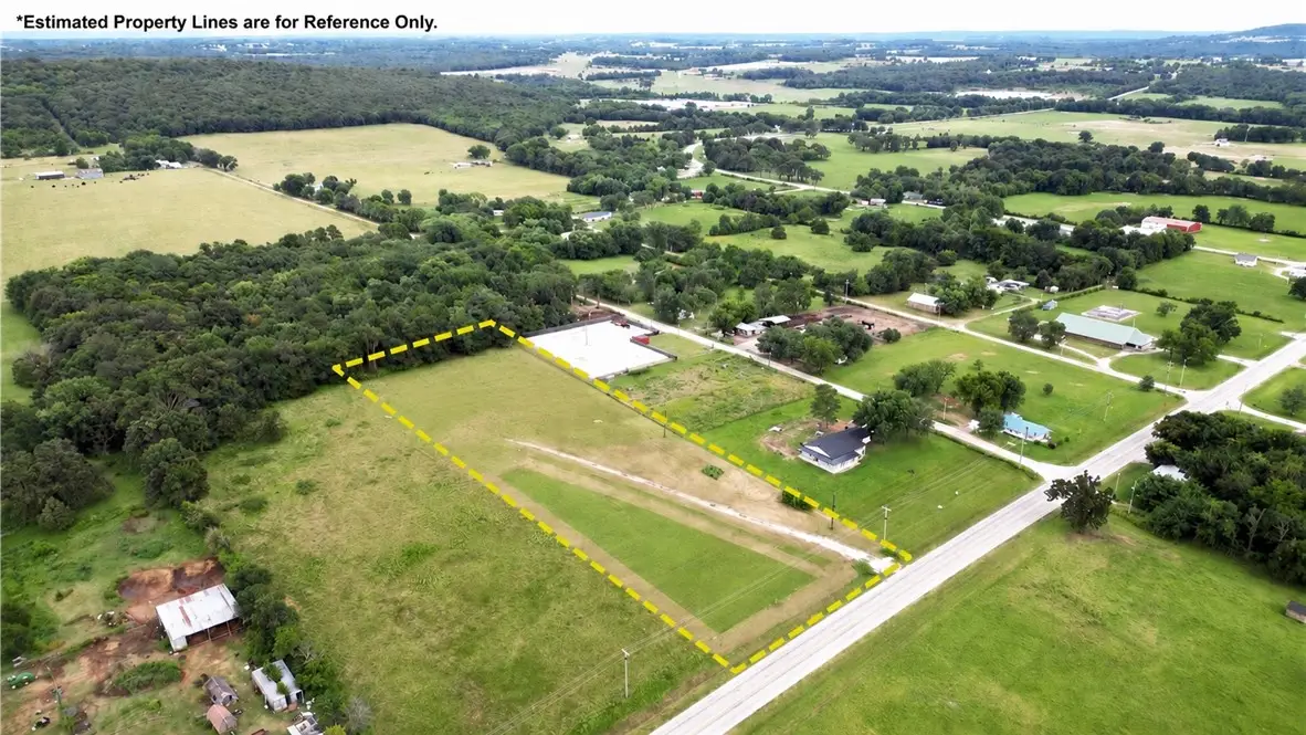 10362 N Highway 59, Summers, AR 72769 - #1