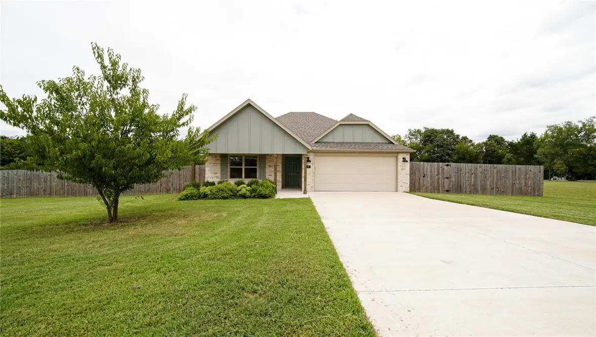 8 Mcdole Lane, Bella Vista, AR 72715 - #1