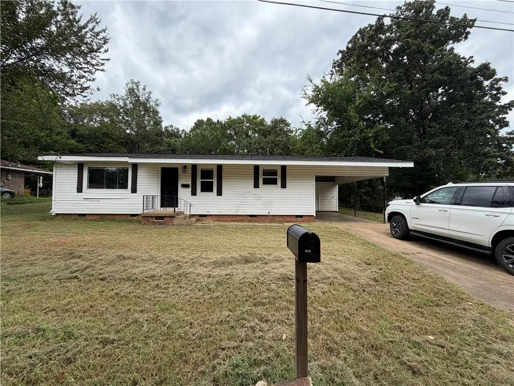909 Riddell Street, Clarksville, AR 72830 - #1