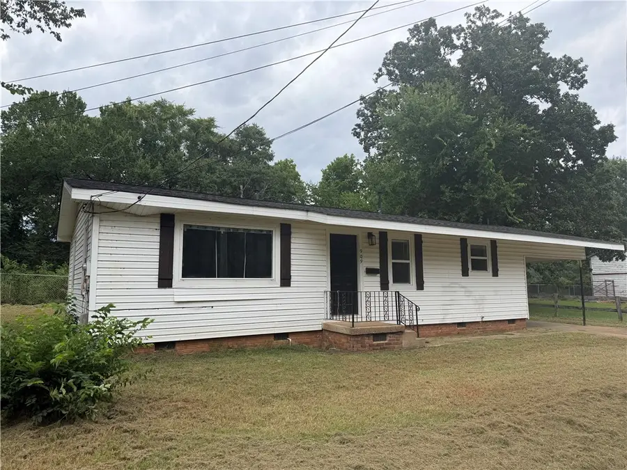 909 Riddell Street, Clarksville, AR 72830 - #2