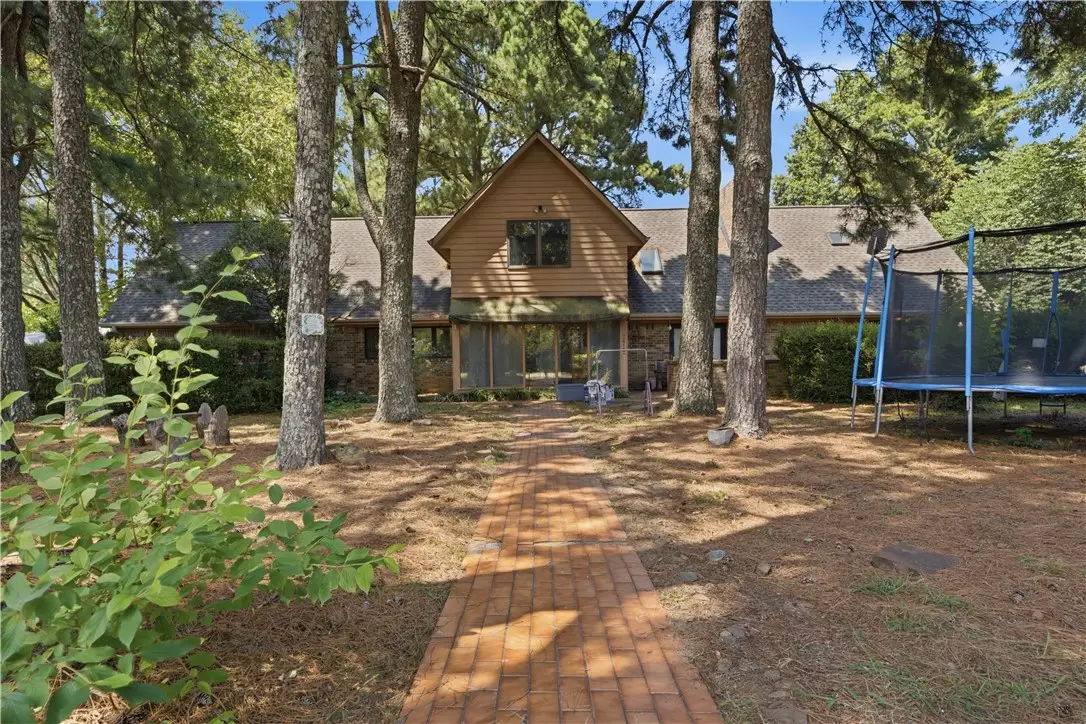 2414 Sherwood Lane, Fayetteville, AR 72703 - #1