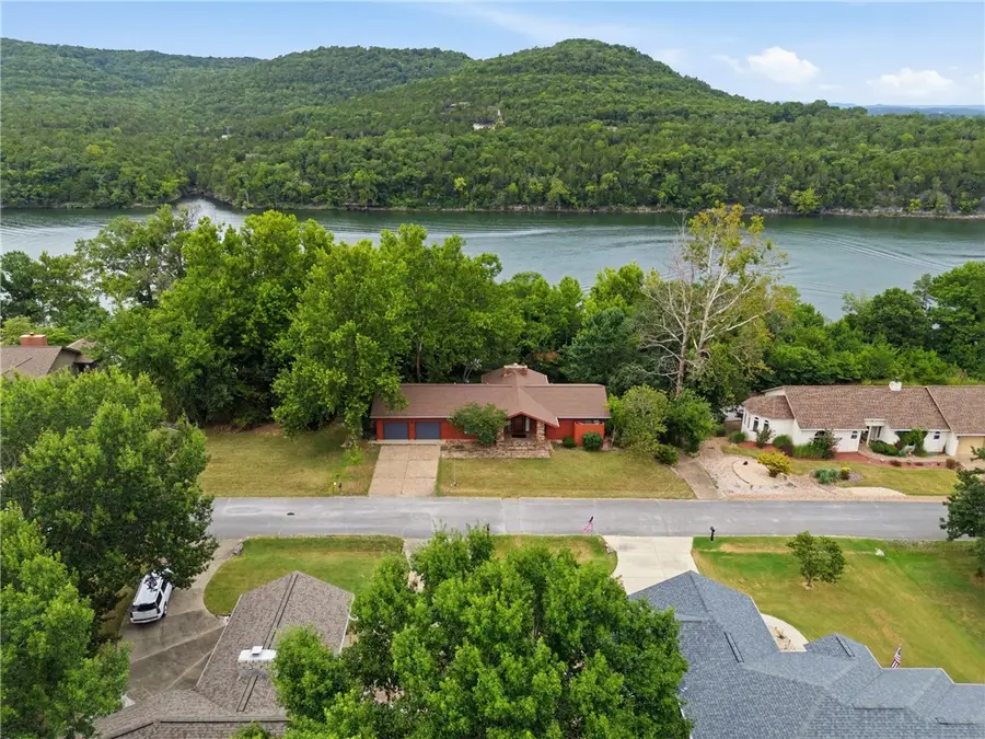 6 Fairway Drive, Holiday Island, AR 72631 - #2
