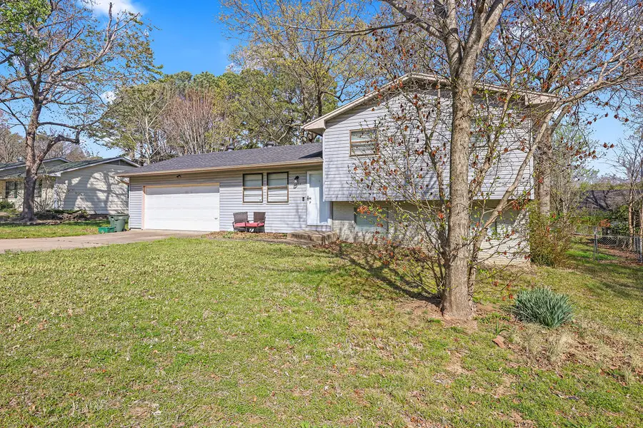 2224 Mockingbird Lane, Fayetteville, AR 72703 - #2