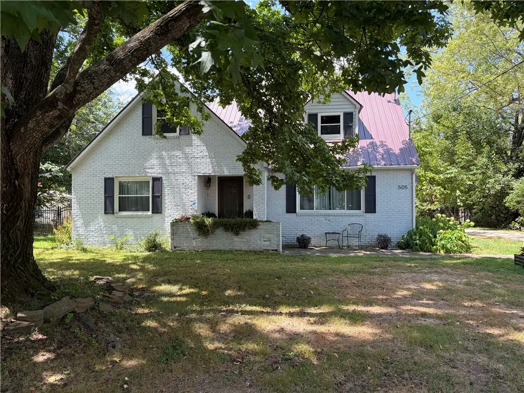 505 West Avenue, Lincoln, AR 72744 - #1