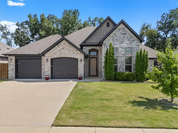 6006 W Buckeye Drive, Rogers, AR 72758