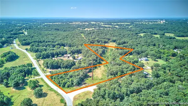 17233 Little John Road, Decatur, AR 72722
