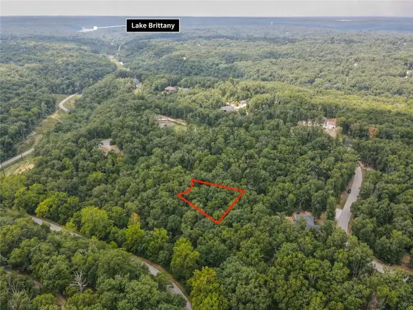 Ramsgate Lane, Bella Vista, AR 72714