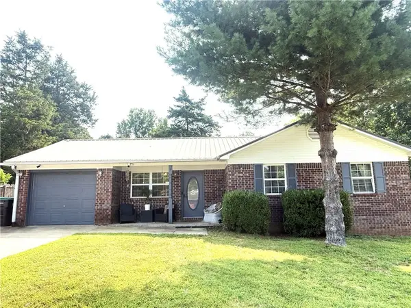 5 Cedar Creek Court, Dover, AR 72837