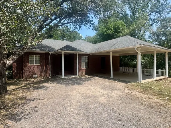 404 NW 17th Street, Atkins, AR 72823