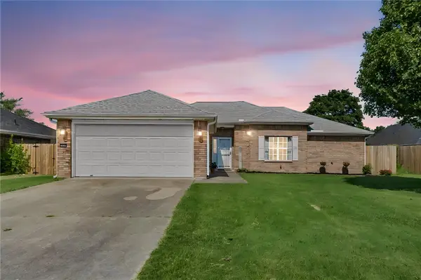 2906 Pagosa Street, Springdale, AR 72764