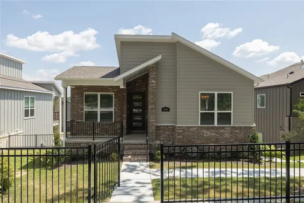 2942 N Old Wire Road, Fayetteville, AR 72703