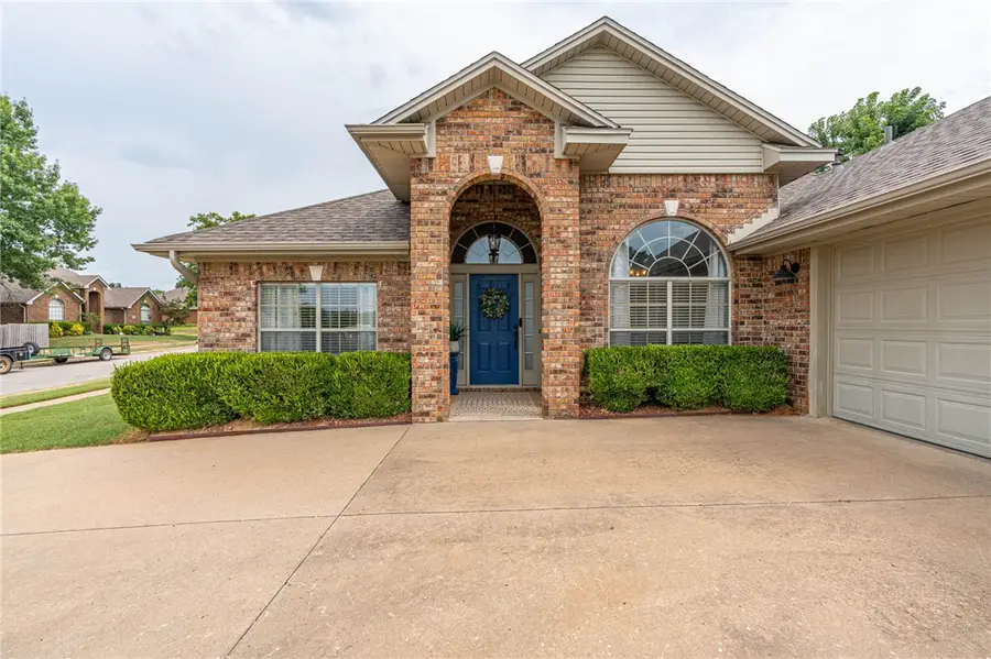 320 Crystal, Van Buren, AR 72956 - #3