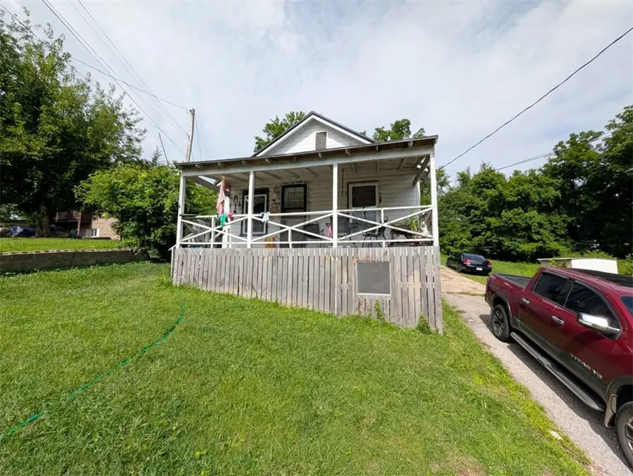 1112 N Spring Street, Harrison, AR 72601 - #3