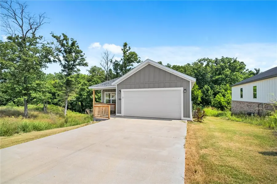 920 Snyder Springs Loop, Watts, OK 74964 - #3