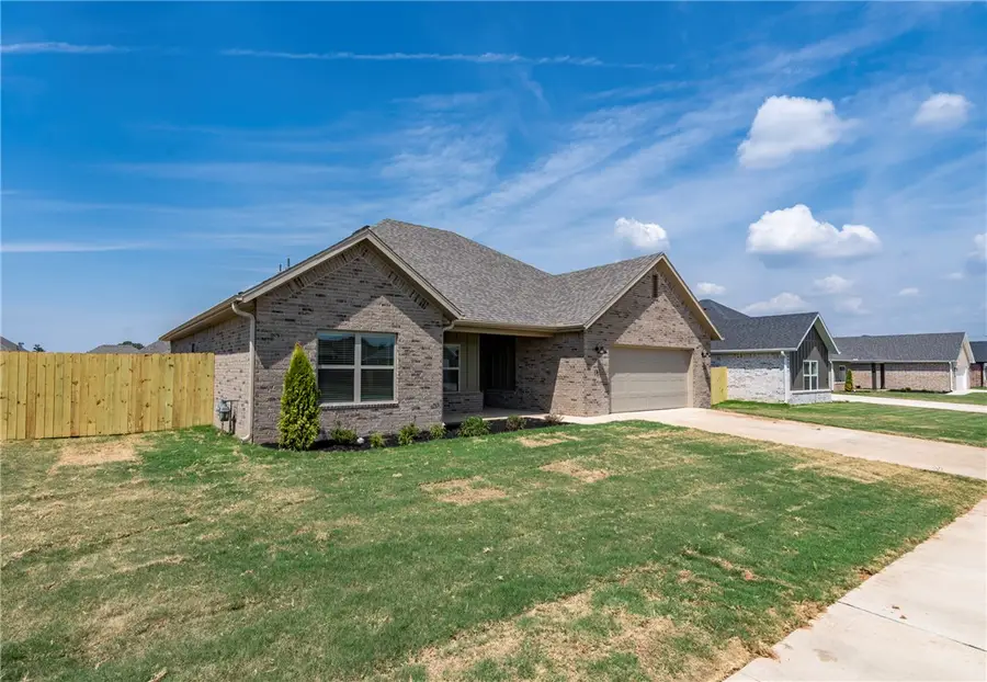 151 N Panther Avenue, Farmington, AR 72730 - #3