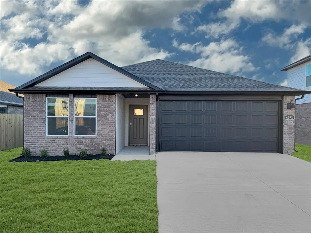 4616 W Buckaroo Street, Fayetteville, AR 72704 - #1