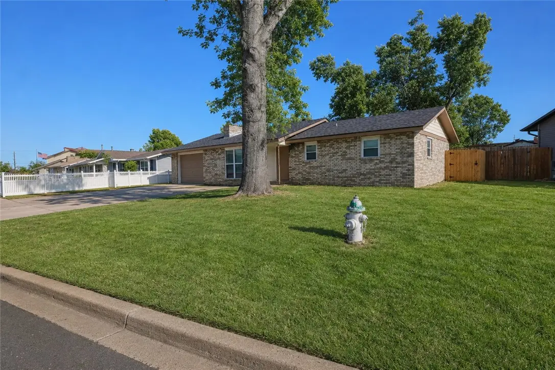 1312 Wood Street, Rogers, AR 72756 - #1