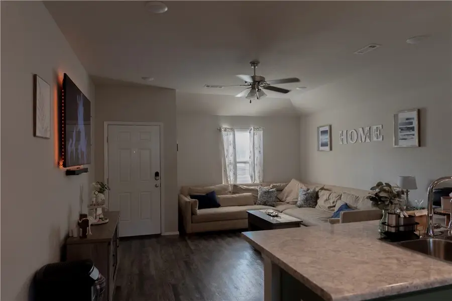 734 Jaybird Lane, Fayetteville, AR 72701 - #3