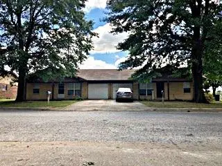 2207 Pin Oak Drive, Springdale, AR 72762