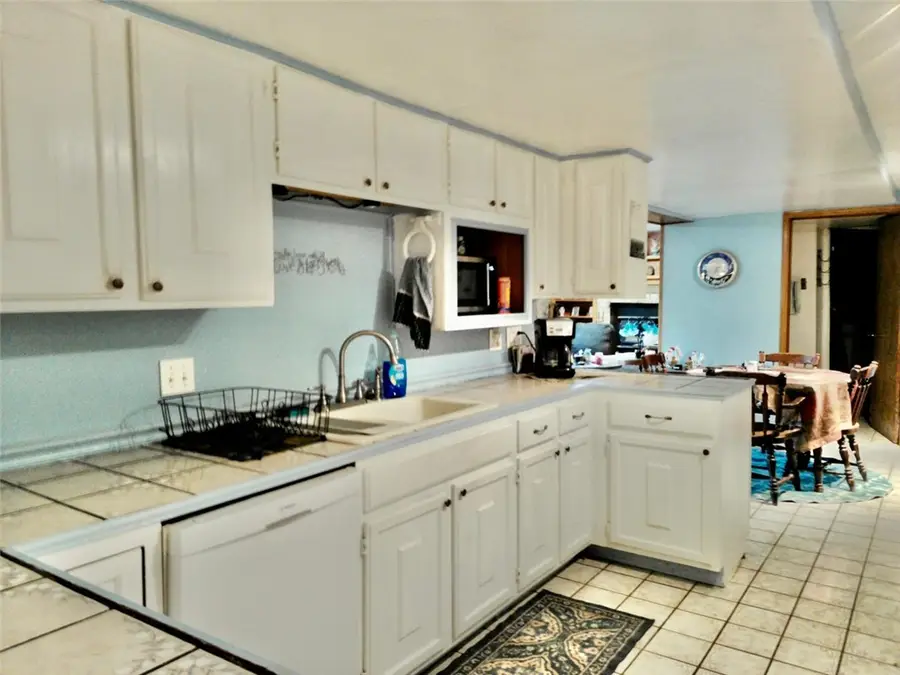 9364 Old Scenic Drive, Neosho, MO 64850 - #3