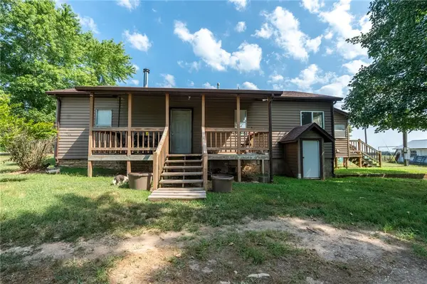 3961 Highway 143, Berryville, AR 72616