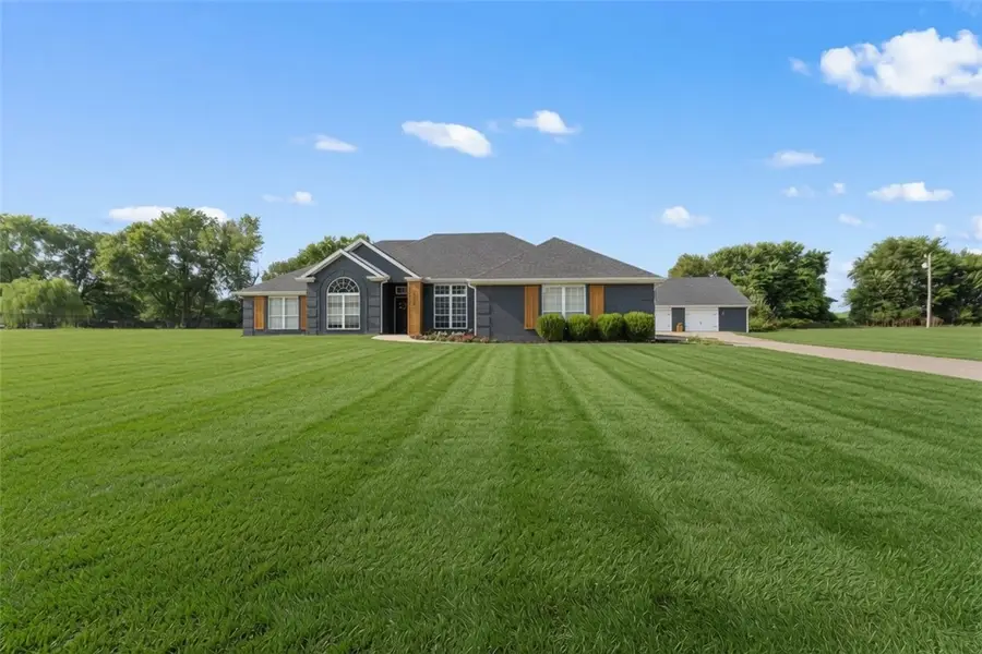 8770 W Forest Hills Drive, Fayetteville, AR 72704 - #2