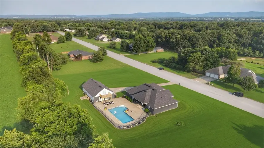 8770 W Forest Hills Drive, Fayetteville, AR 72704 - #3
