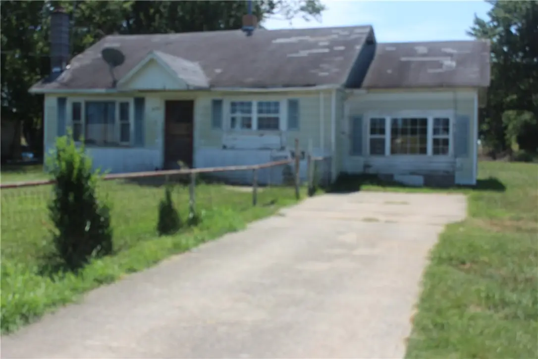 719 Main Street, Gravette, AR 72736 - #1
