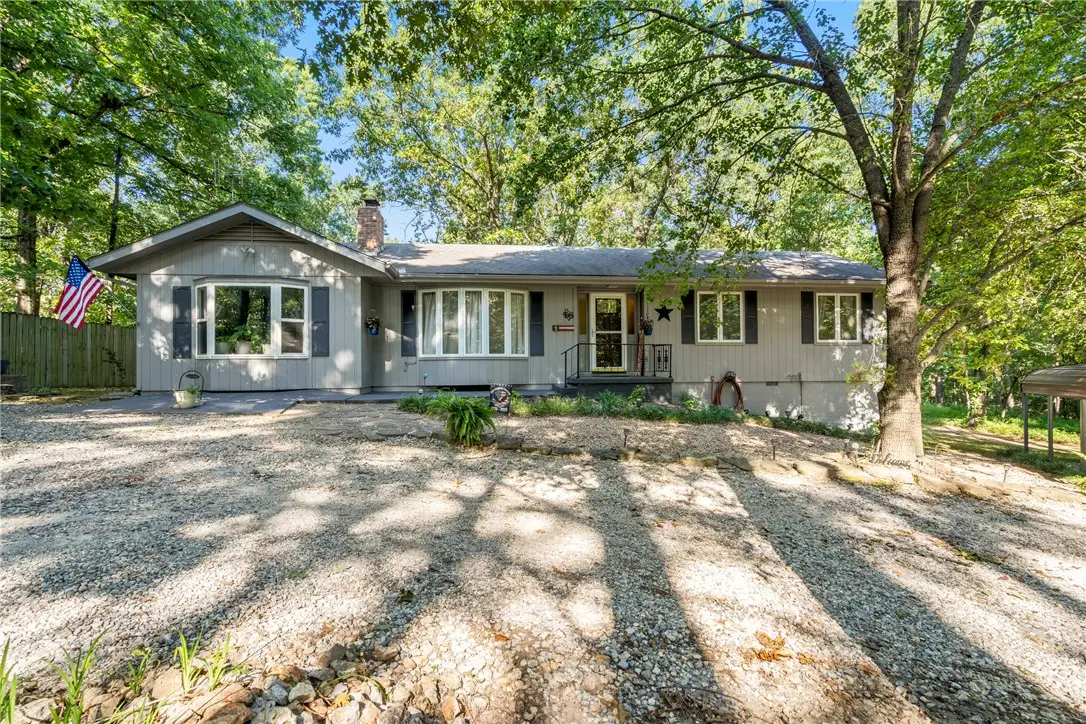 10899 Hummingbird Road, Gravette, AR 72736 - #1
