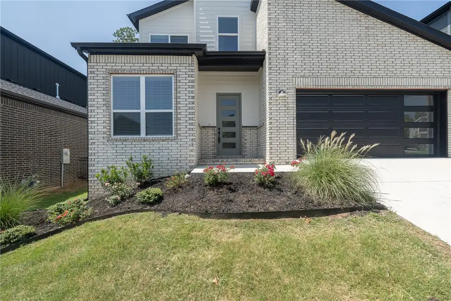 3200 N Sumac Drive, Fayetteville, AR 72703 - #3